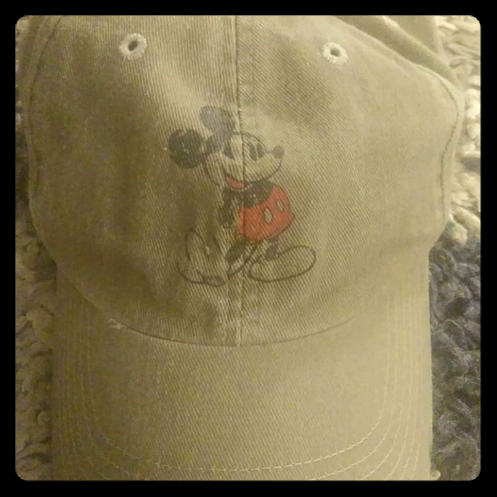 2000s Disneyland Mickey Hat